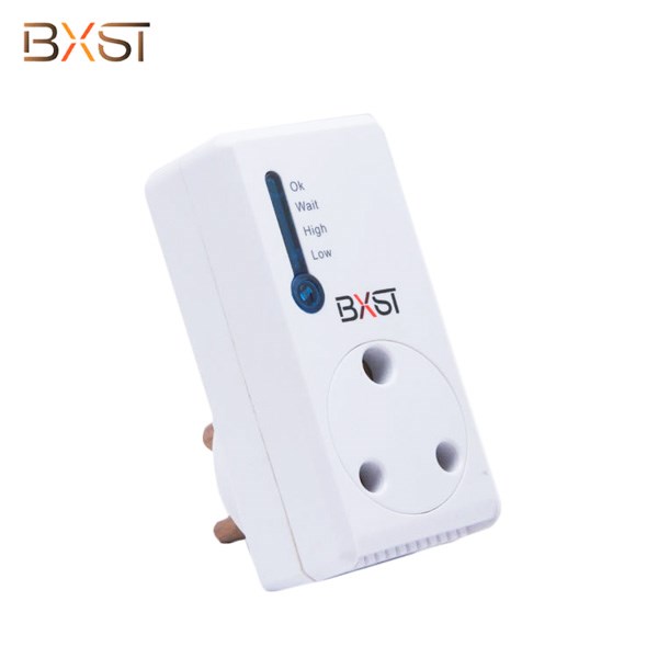 BXST 15 AMP Protecteur de tension automatique pour la maison V047-SA