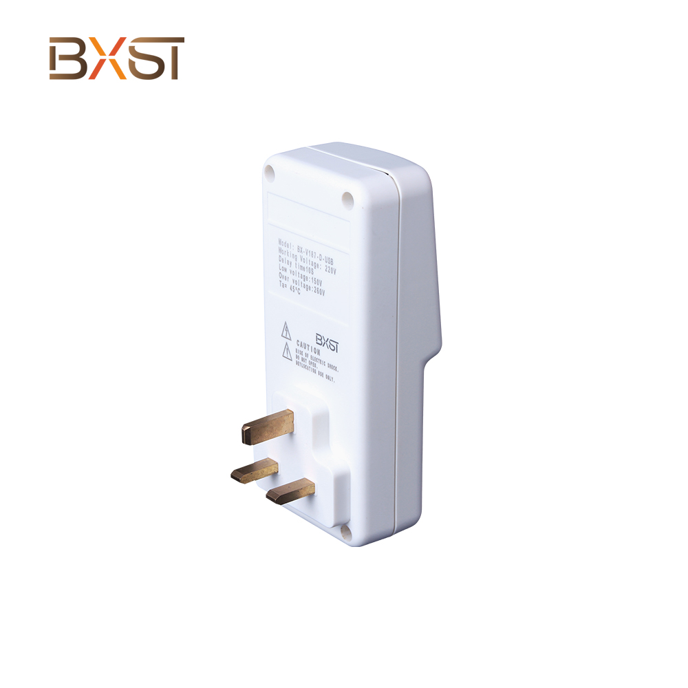 BXST TV Guard UK Branche Protecteur de tension automatique avec USB V187-D-USB