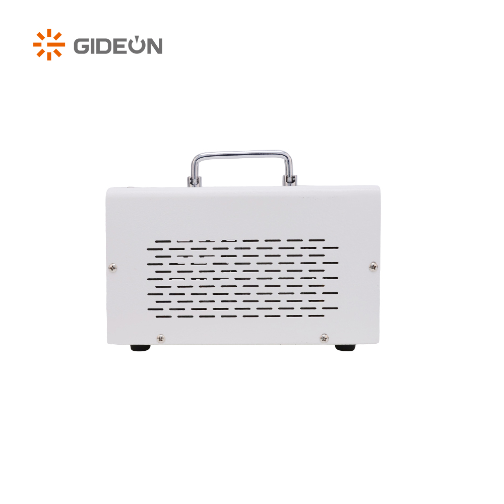 GD-AVR30-G stabilisateur de tension du plug-in allemand portable avec protection contre la surtension et la sous-tension