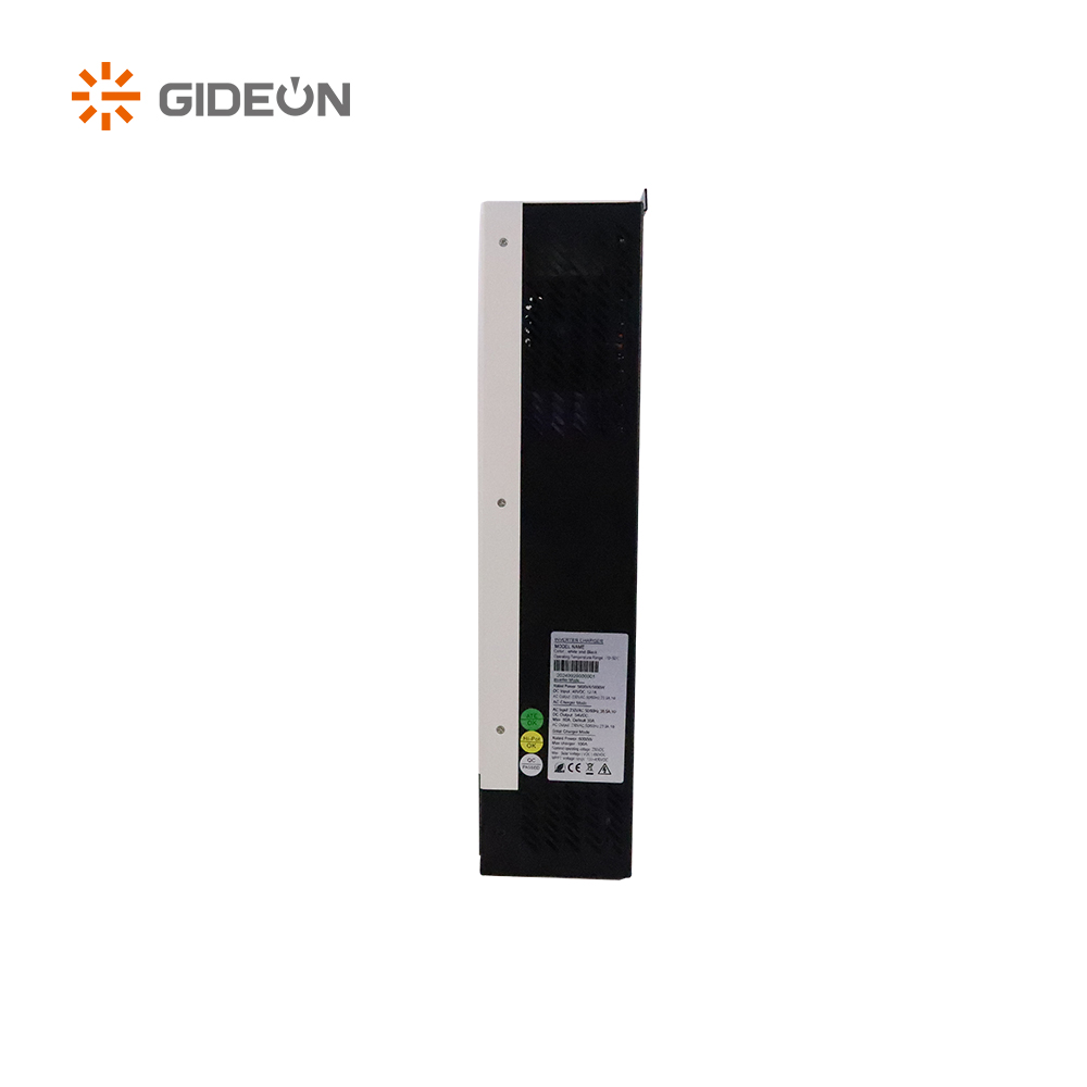 Onduleur solaire hybride GD-IT031 avec surcharge de surchauffe de protection de court-circuit pour la maison